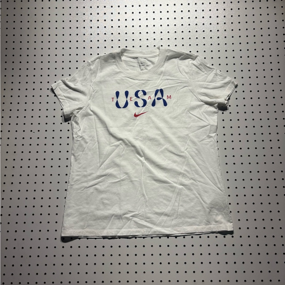 Nike White Crew Neck T-Shirt